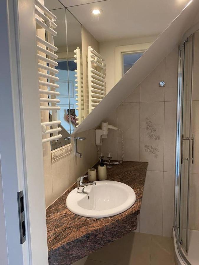 Apartamenty Dobra Noc Przy Wawelu 2 Bedrooms Cracóvia Exterior foto